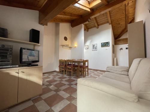 032 Mansarda Pinzolo - Apartment