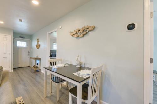 Heron Bay Cottage - Rockport - Enjoy Bay Living! in Rockport, USA