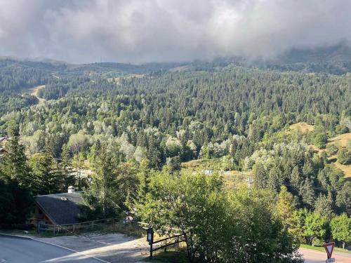 Appartement 3 pieces pour 6 personnes avec balcon et WiFi a Meribel - FR-1-411-225 in Lezeretta