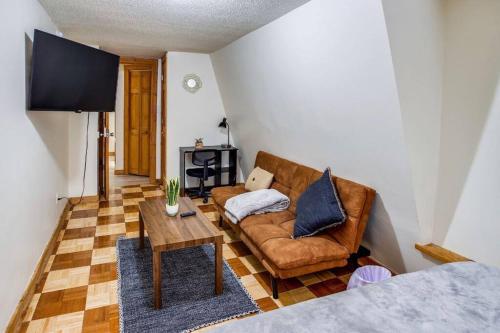 Comfortable home in Cornhill/DWTN/UofR/Strong Hosp in Rochester, USA