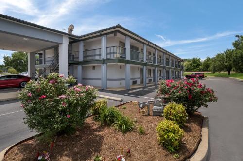 The Jewel Motel