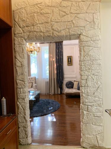 home in central city, Ереван (фото 10)