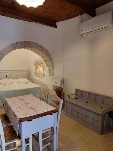  Luxury Trulli sabotino 61 in Alberobello