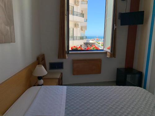 WEAA Hotel - image 2