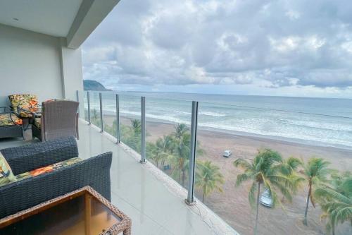 Luxury beach condo stunning sunset & ocean view - image 2