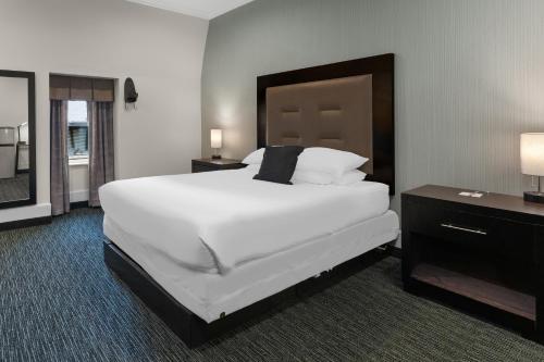 Red Lion Inn & Suites Philadelphia