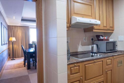 Kitchen, NH Johannesburg Sandton in Johannesburg