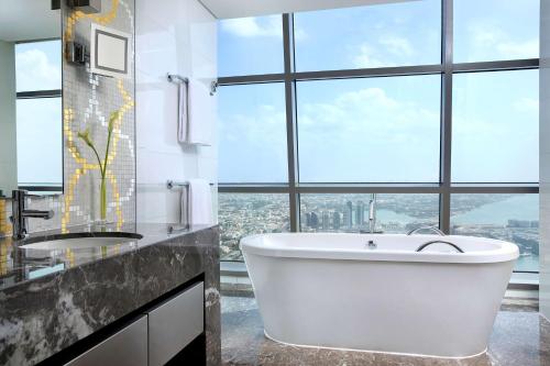 room detail thumbnail 2