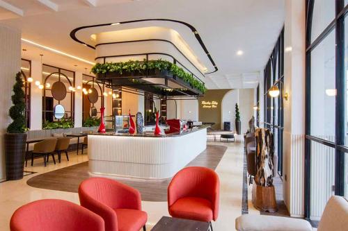 皇家滾石酒店 (Grand Rocky Hotel Bukittinggi) in 古格班恩