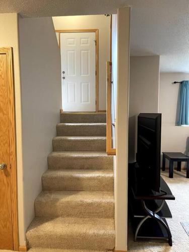 Lachifys Place-Serene townhouse in West Fargo, USA