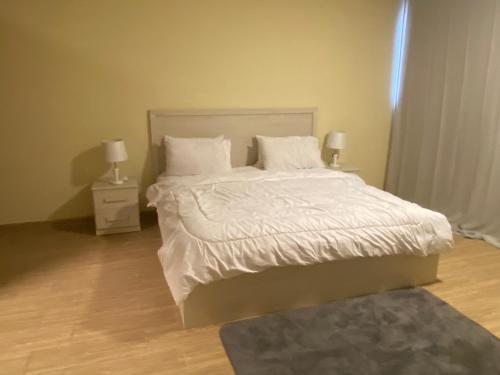 شقة غرفتين نوم - apartment 2 bedroom in Al Iskan