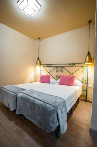 Hostal Veronica Centro - image 7