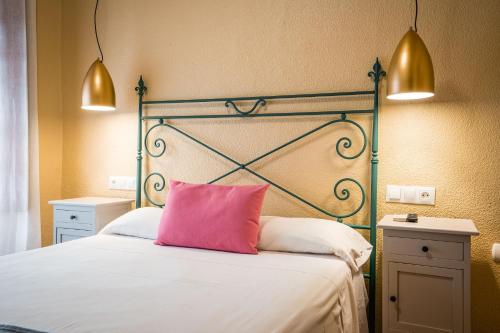 Hostal Veronica Centro - image 4
