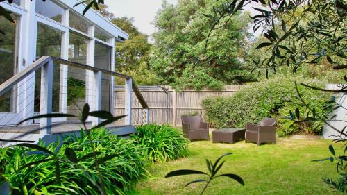 The Deckhouse at Lonnie The Deckhouse at Lonnie