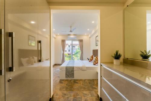 4BHK Private Pool Apartment by Vihasta