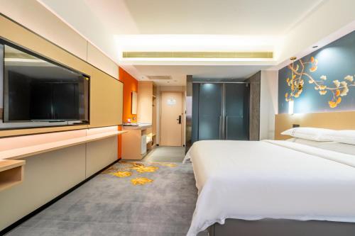 Wiffton Hotel -Former Tokai Hotel - Xiaobei Metro Station - Free shuttle bus during Canton Fair