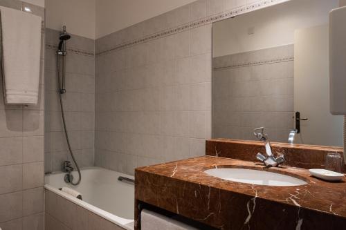 Best Western L'Orangerie - image 8