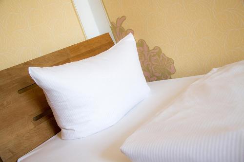 Aparthotel Mitte - image 5