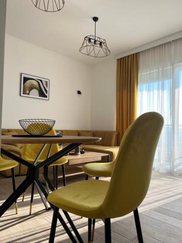 Apartment with Sea View image 6