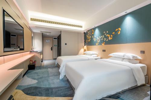 Wiffton Hotel -Former Tokai Hotel - Xiaobei Metro Station - Free shuttle bus during Canton Fair