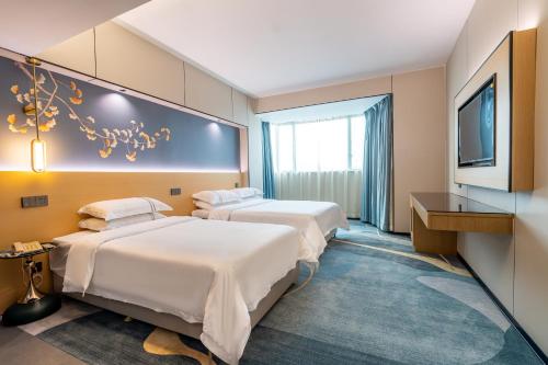 Wiffton Hotel -Former Tokai Hotel - Xiaobei Metro Station - Free shuttle bus during Canton Fair