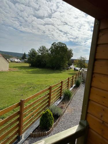 Uitzicht, Chez Célia, Roulotte en Champagne (Chez Celia, Roulotte en Champagne) in Romery