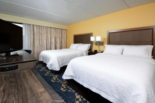 Hampton Inn By Hilton Roxboro