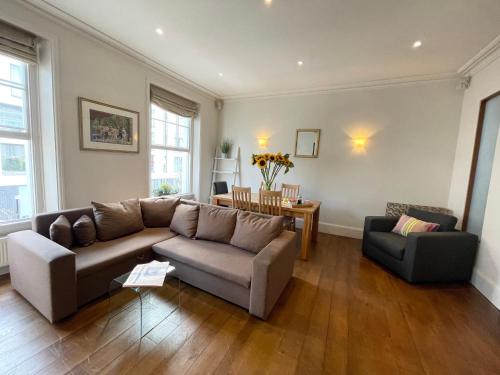 Victoria Maisonette Apartments, Londyn