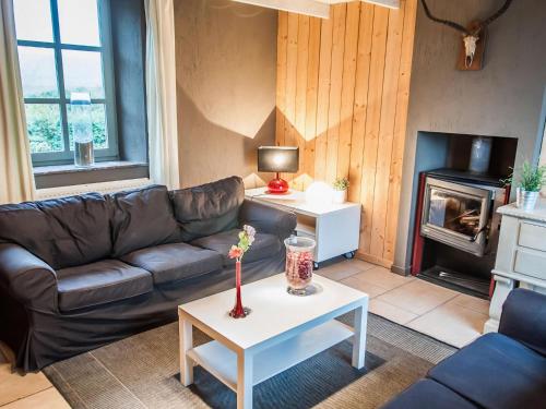 Ardennes holiday home with private pool & sauna - image 8