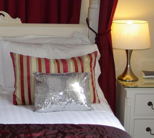 The Bath House Boutique B&B - IN-ROOM Breakfast - FREE parking - main image