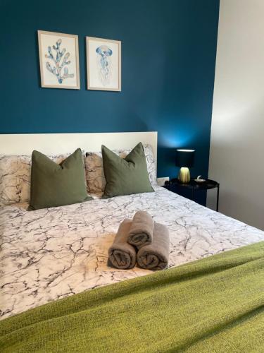5 minutes to Wembley Rooms Room Type - Double Room