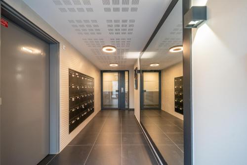 大堂, Carré d'As - Appartement de standing (Carre d'As - Appartement de standing) in 勒布爾熱