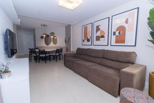 Boulevard 222D - Excelente apartamento em condomínio de luxo no centro de Bombinhas - Piscina - Jacuzzi - Academia - Portaria 24h - (Consultar serviços de roupa de cama e banho), Bombinhas (zdjęcie 7)