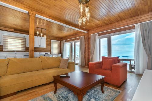 Two-Bedroom Villa image 2