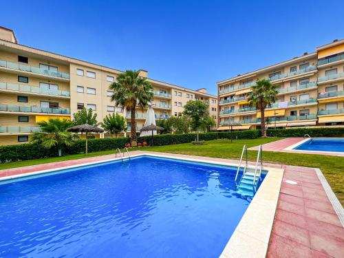 Vivalidays Elia - Fenals - LLoret de Mar - image 4