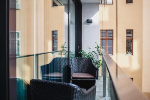 The Circus Apartments - image 4