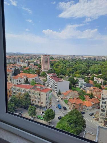 Луксозен апартамент с гледка към парк и център, Yambol (foto 8)