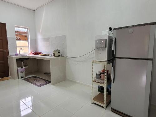 Cantik-La Homestay Kolam Kuala Terengganu 3 Bilik in Bukit Payong