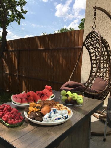 Hasy tun Guest House in GARNI 2