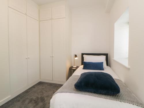 Brompton Gardens - image 4