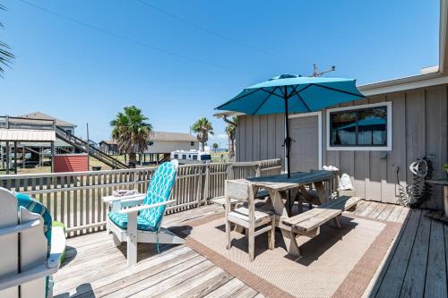Sunset Serenity home in Port Bolivar, USA