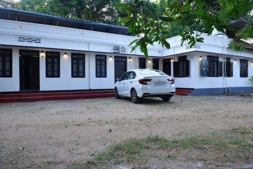 The Paro Homestay Ashtamudi