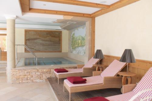 Garden & SPA Hotel Das Gotzfried - 온수 욕조