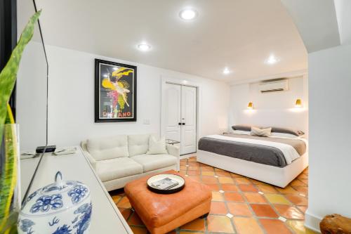 South Tampa Studio in Desirable Historic District! in Tampa, USA