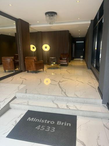 Exterior view, Ministro Brin Suite MT in Banfield