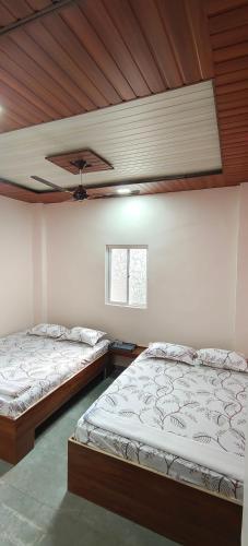 Family Double Room image 5