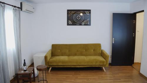 Casa Colinelor - image 6