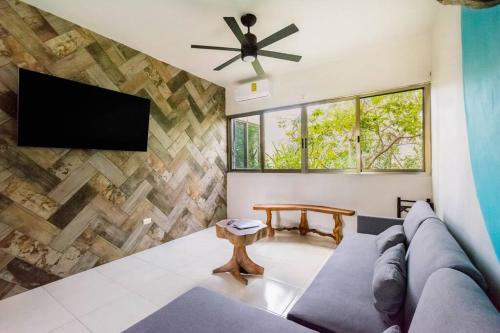 CENOTE PENTHOUSE, PANORAMIC TERRACE & JACUZZI, DIGITAL NOMADS Down Town PLAYA DEL CARMEN