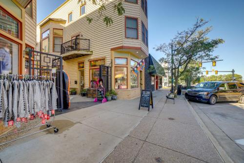 Phoenix Nest South Haven Condo River View! in South Haven, USA