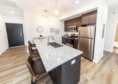 2 Bedroom Fully Furnished Luxury Apartment 304 in Colorado Springs, USA